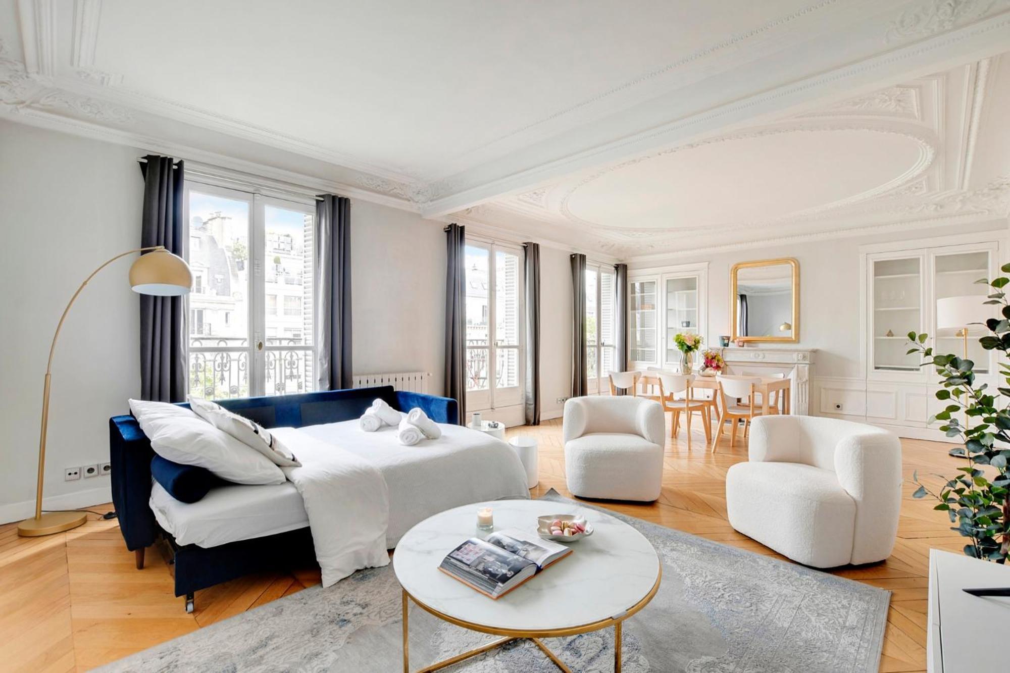 Eiffel Tower View Apartment Paris Exterior photo